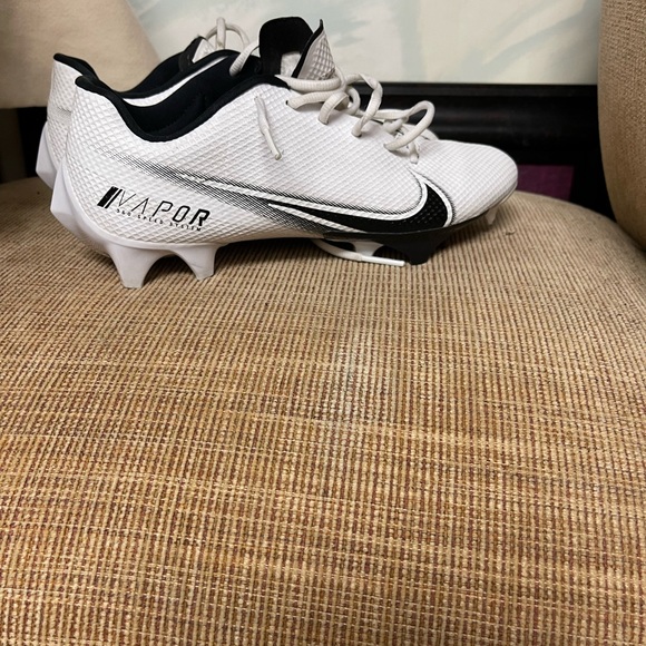 Nike  Vapor 360s cleats size 9. - Picture 3 of 4